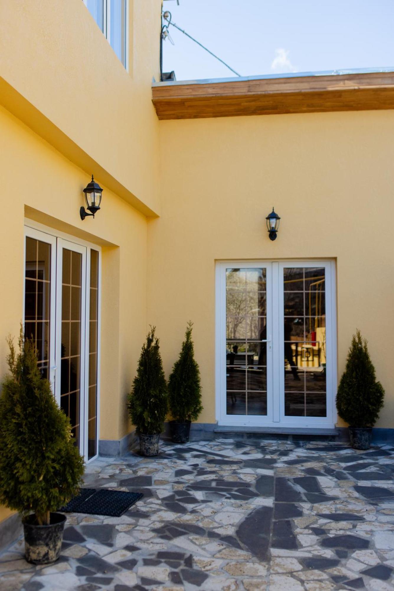 Restart Boutique Hotel Dilijan Exterior foto